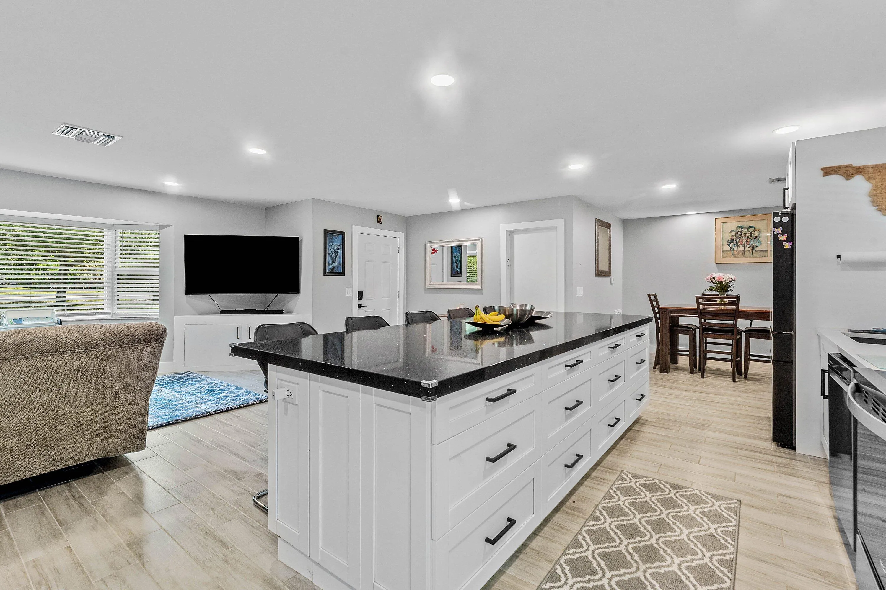 014-4619CoconutBoulevard-WestPalmBeach-F