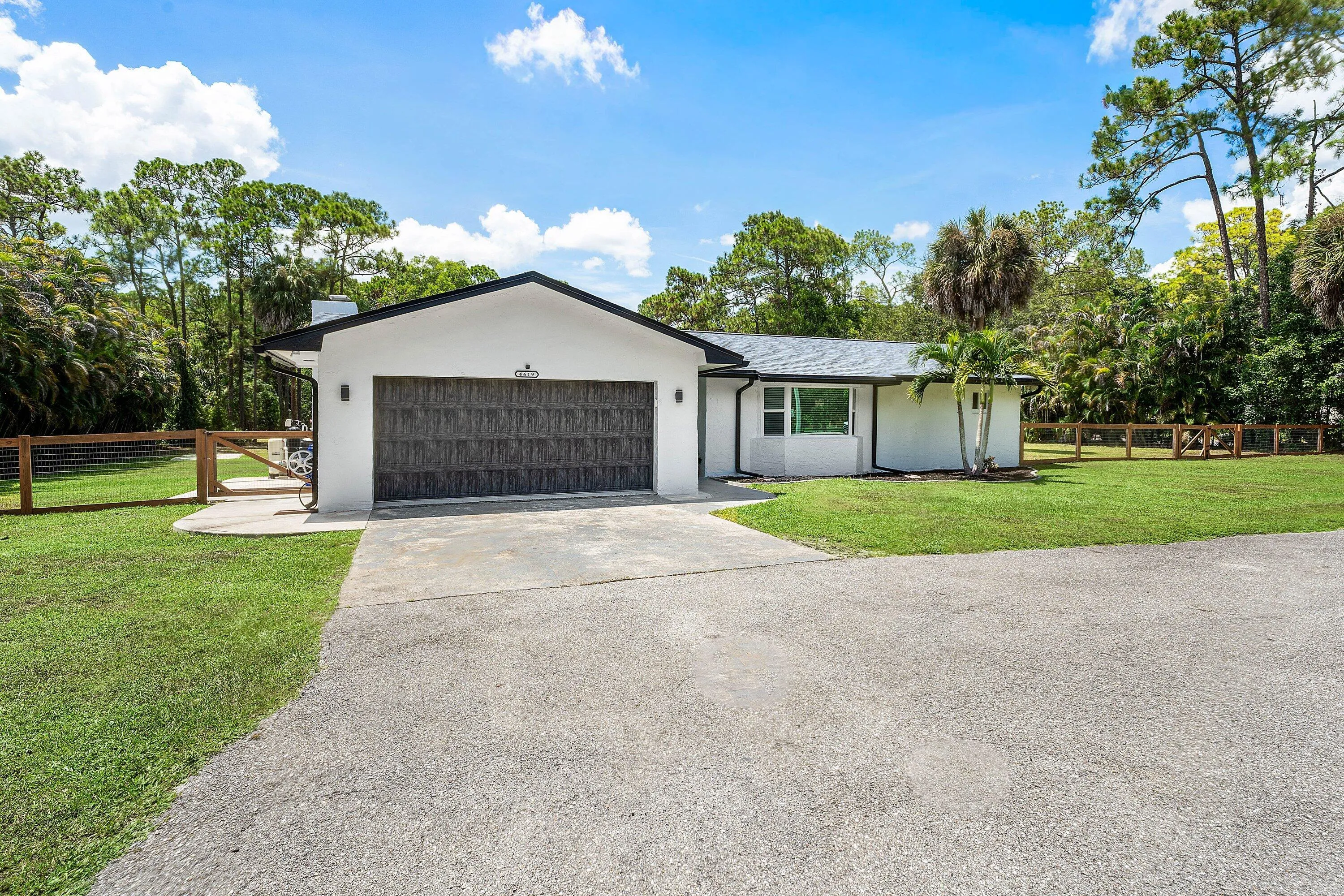 005-4619CoconutBoulevard-WestPalmBeach-F