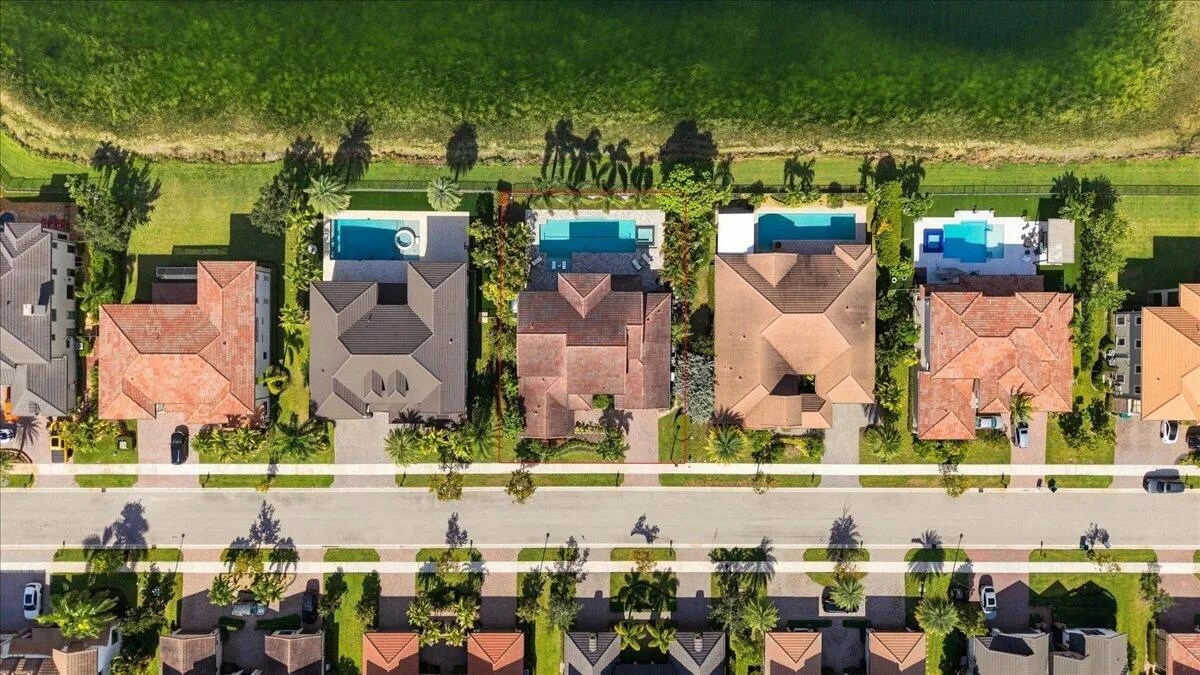 42-001_9045_Vista_Way_Parkland_FL_33076_