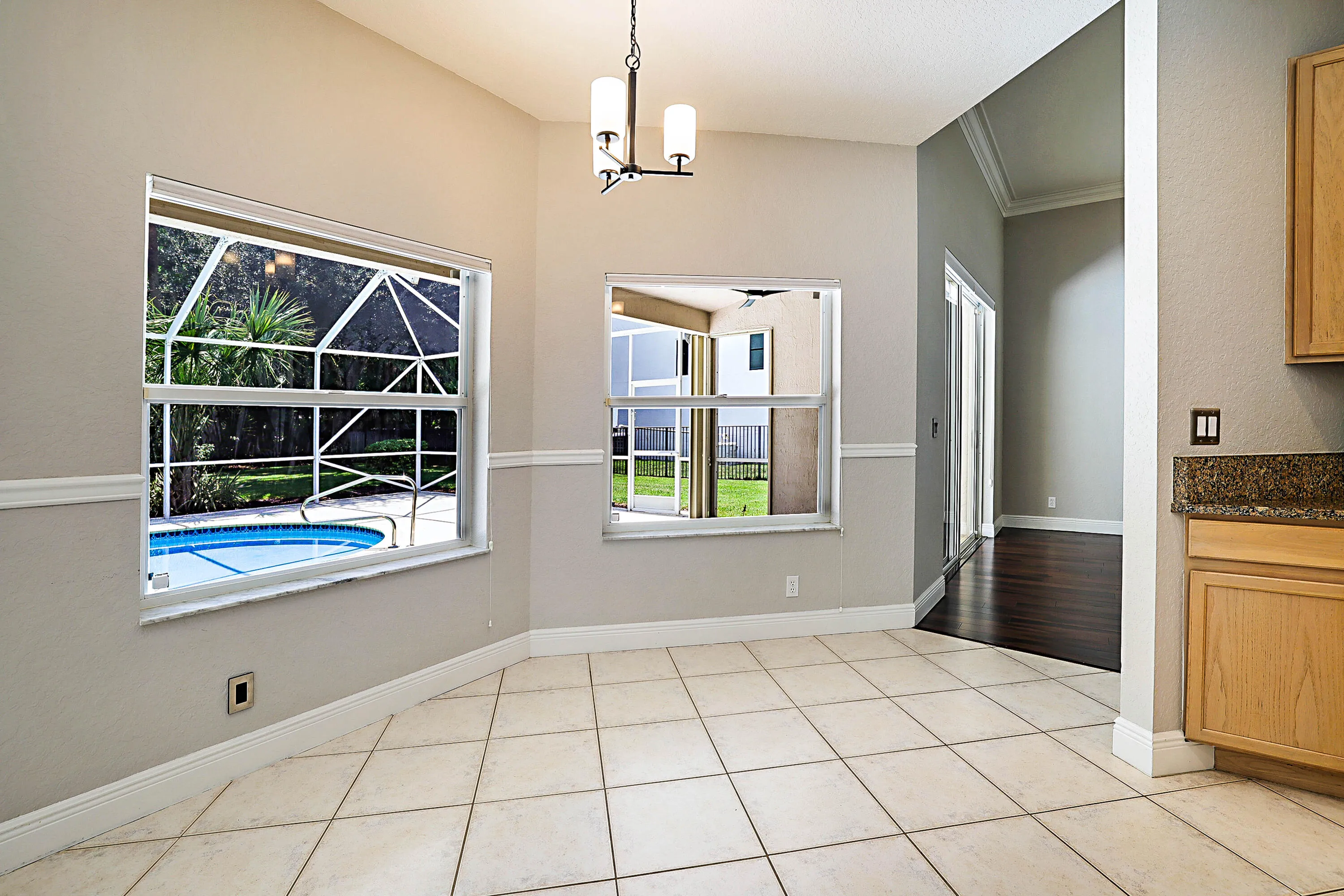 15369 Whispering Willow-20