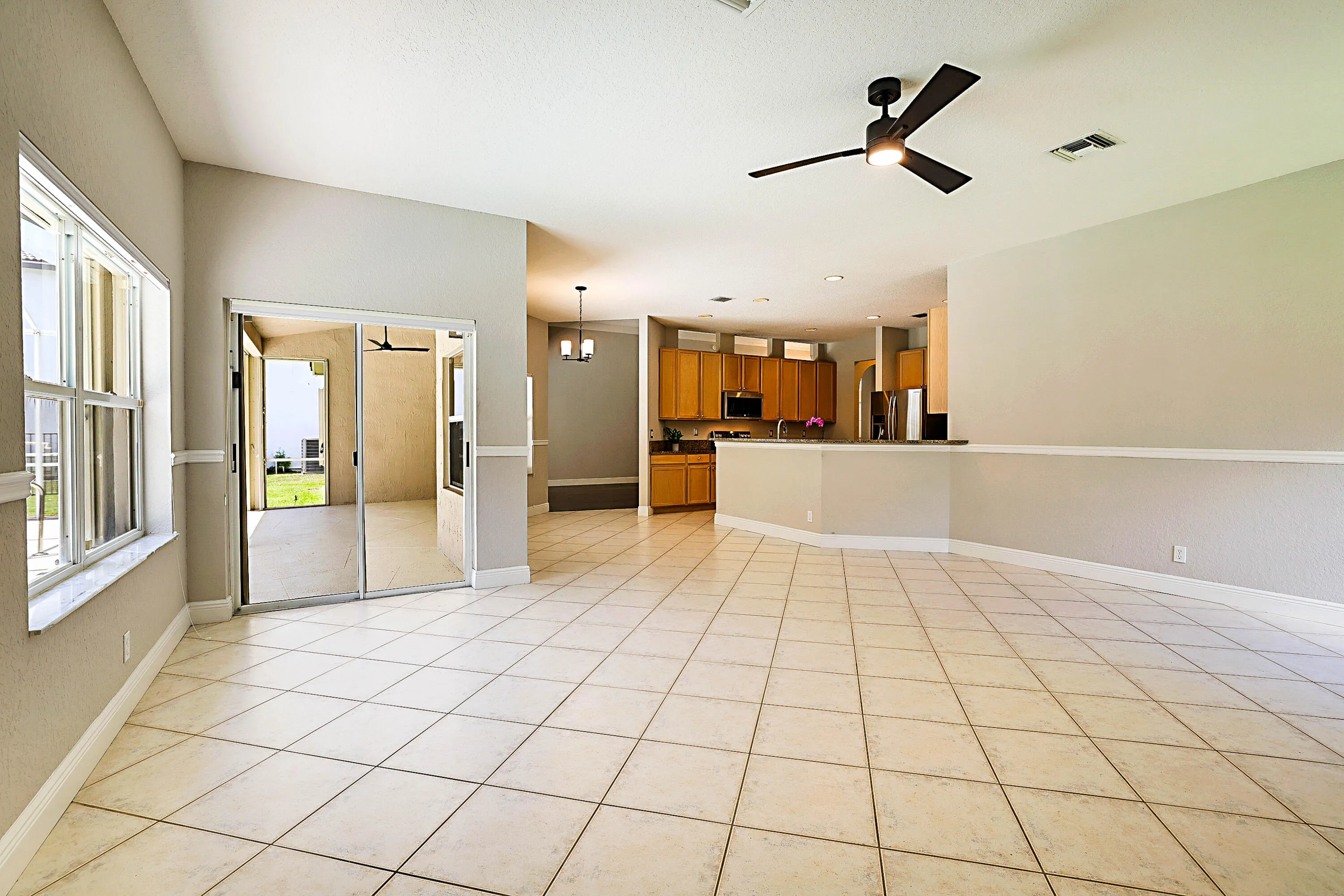15369 Whispering Willow-23