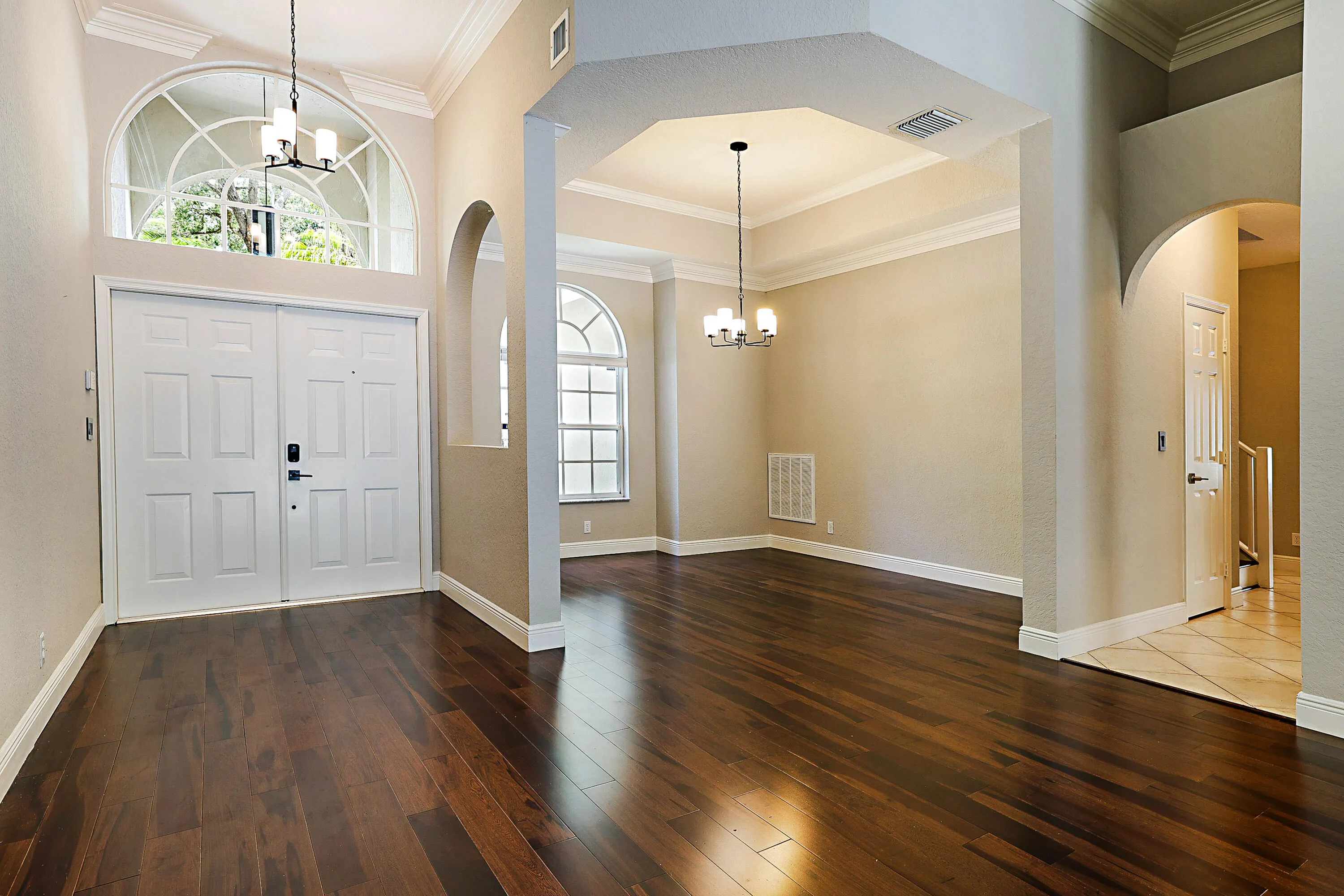 15369 Whispering Willow-5