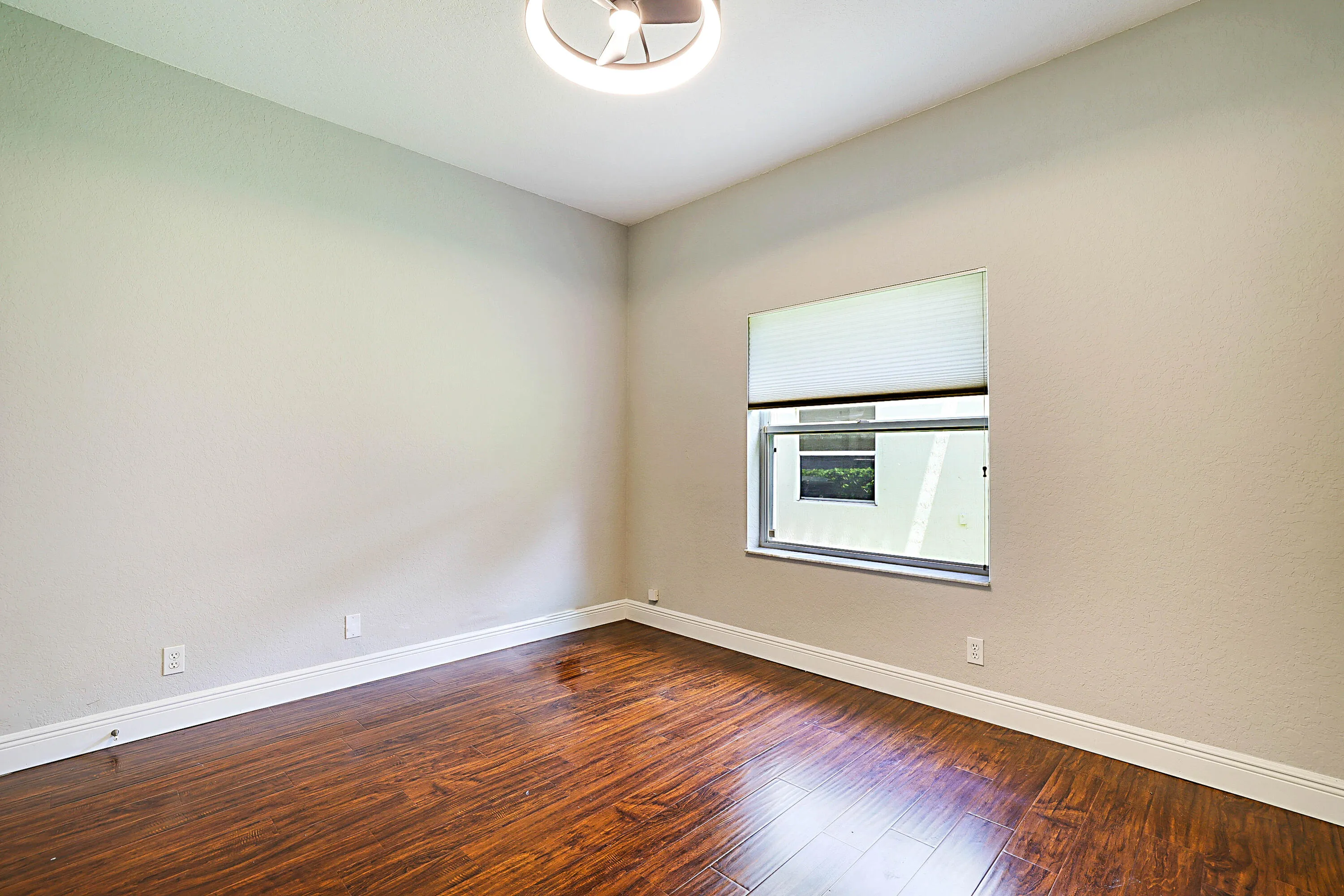 15369 Whispering Willow-35