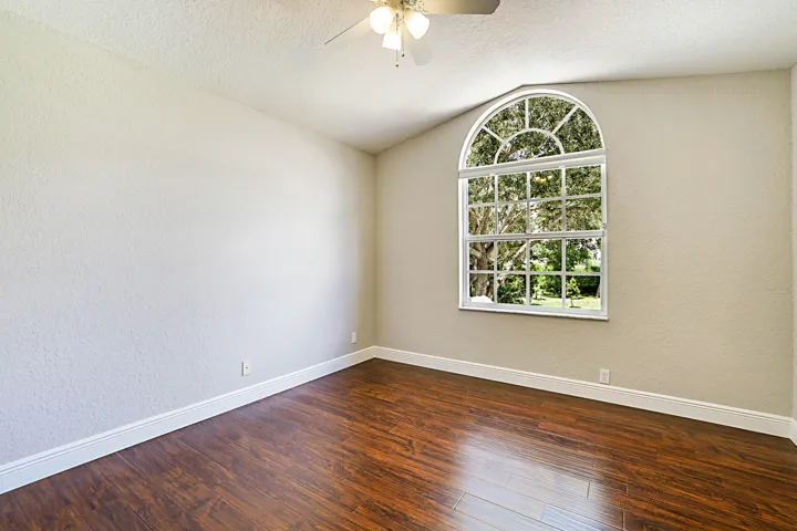 15369 Whispering Willow-38