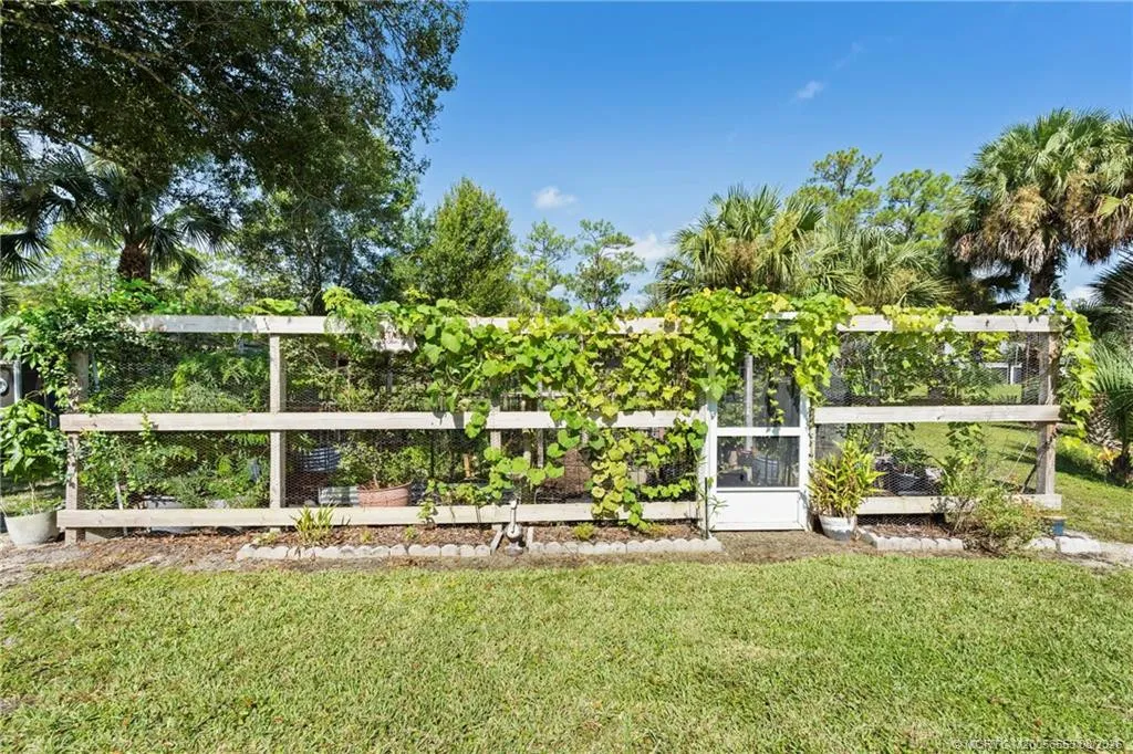 Property photo 35