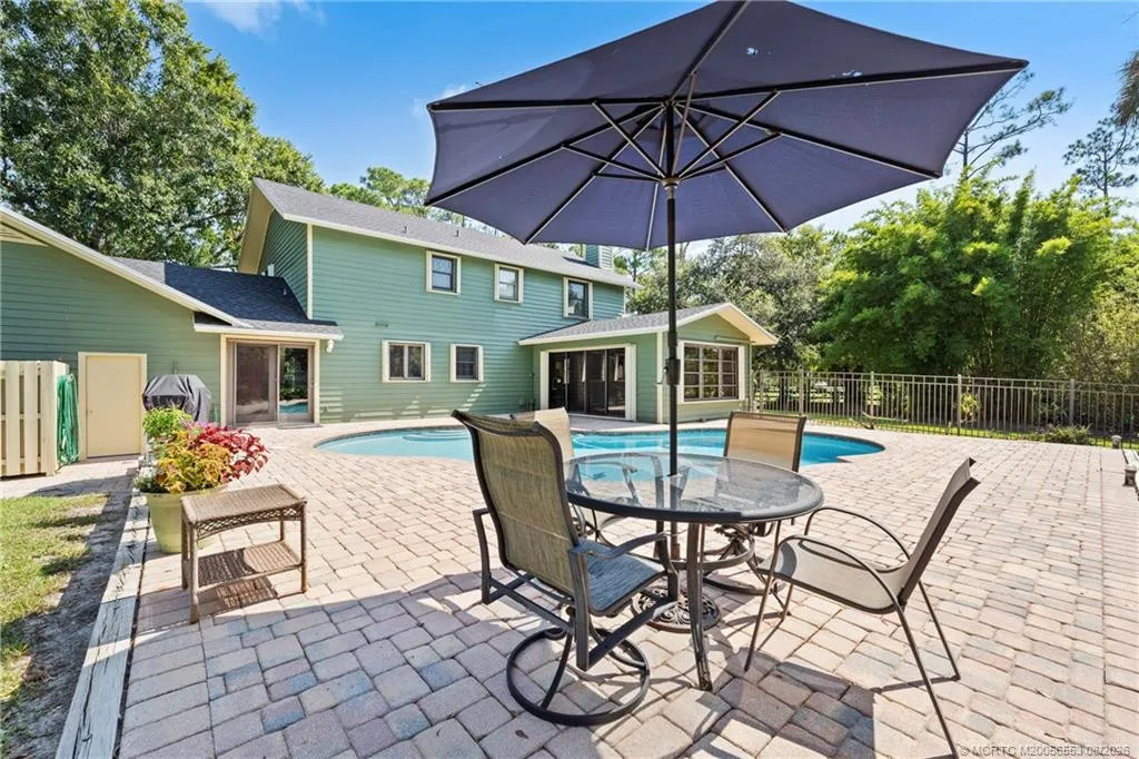 Property photo 31