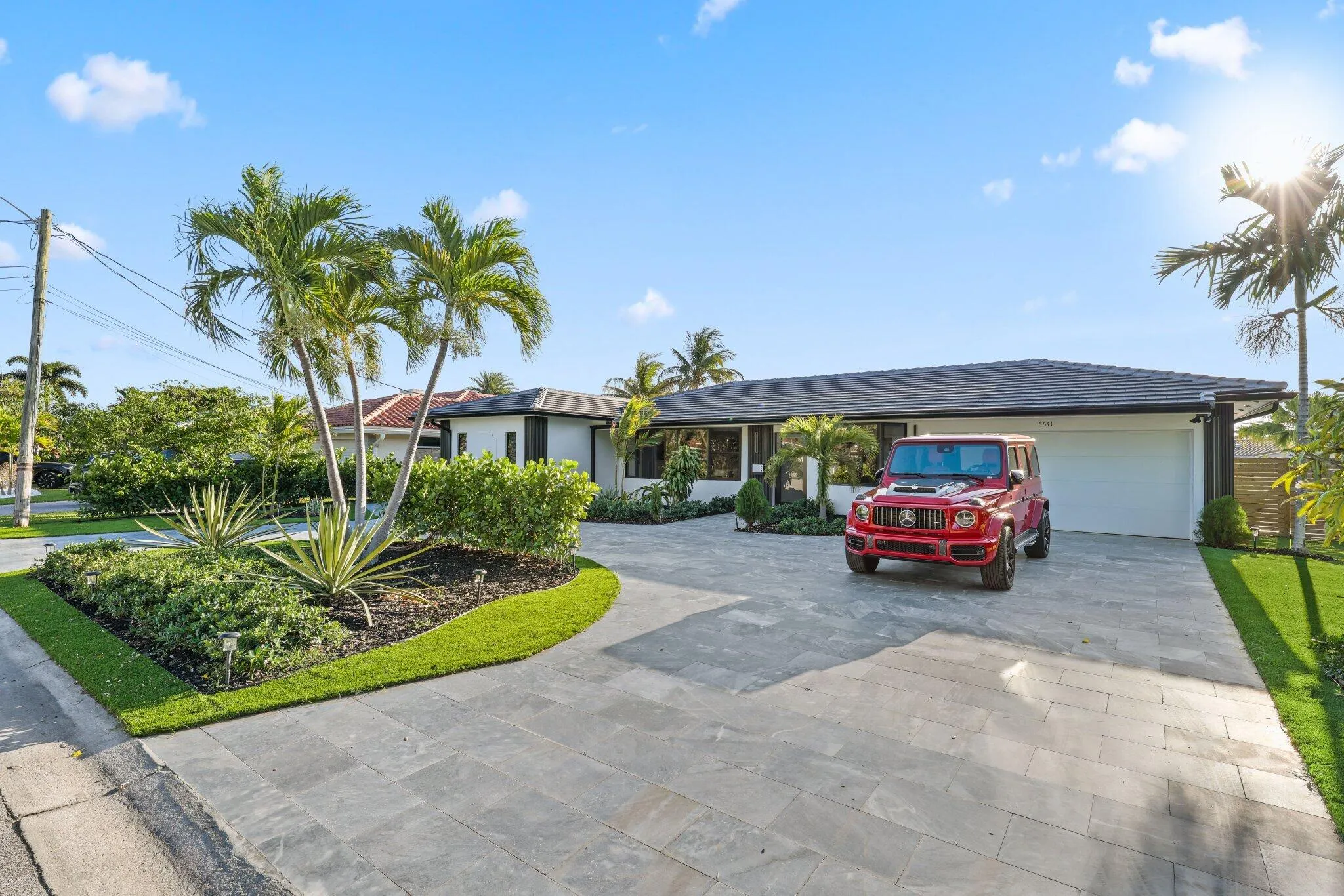 5641 Bayview Drive