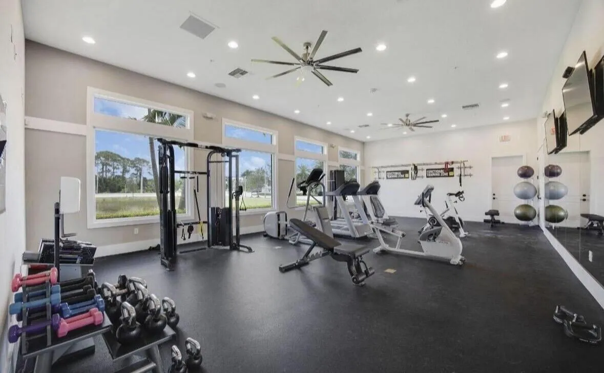 Property photo 33