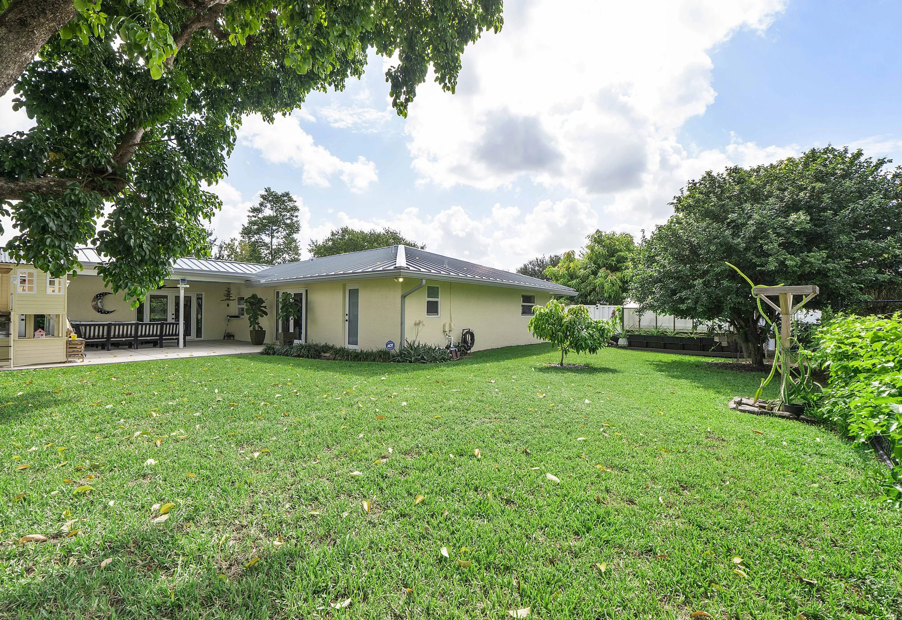 8520 Nw 29th Dr_027