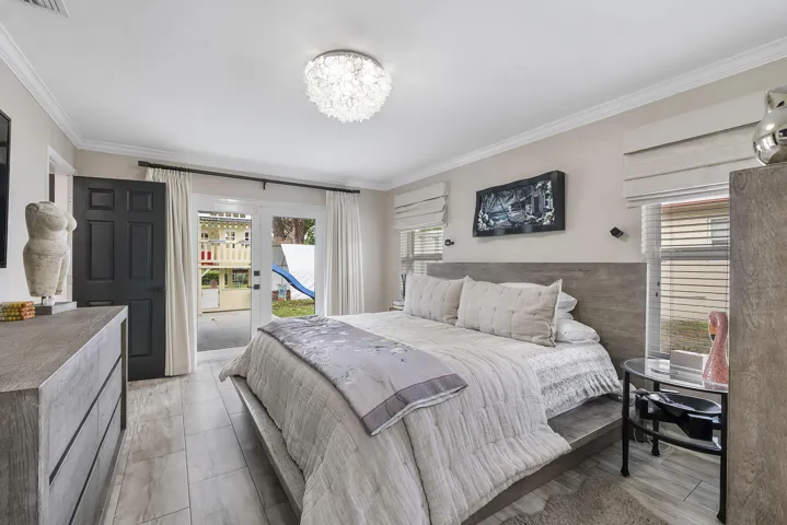 Bedroom 4 / Primary