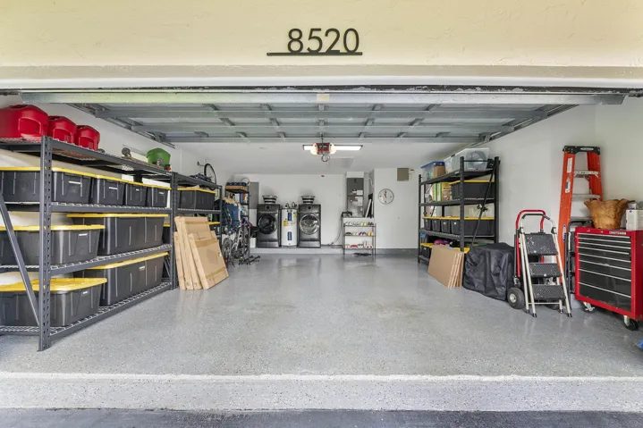 8520 Nw 29th Dr_078