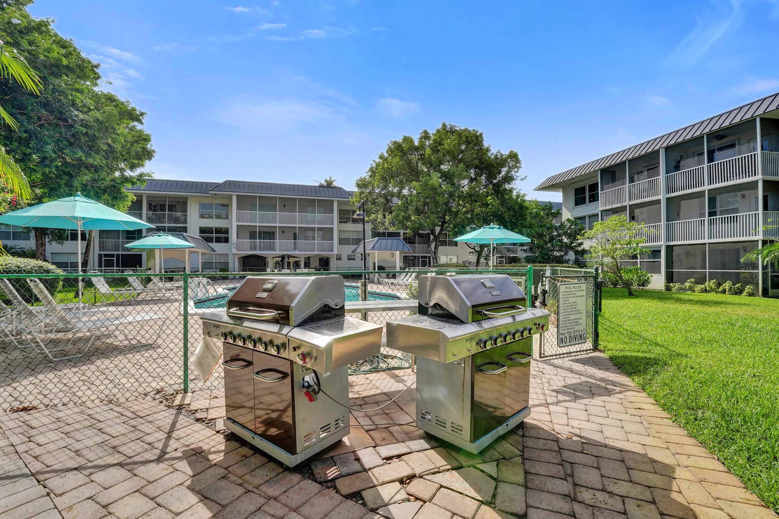 BBQ grills available from 11 am to dusk