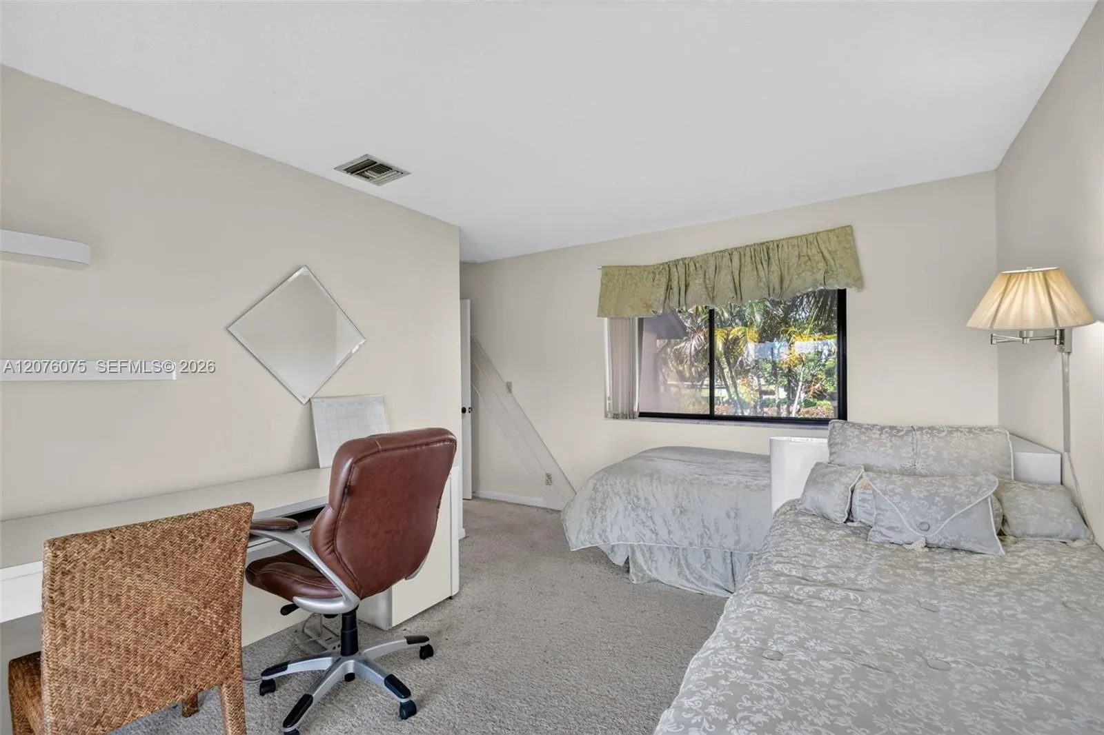 Property photo 46