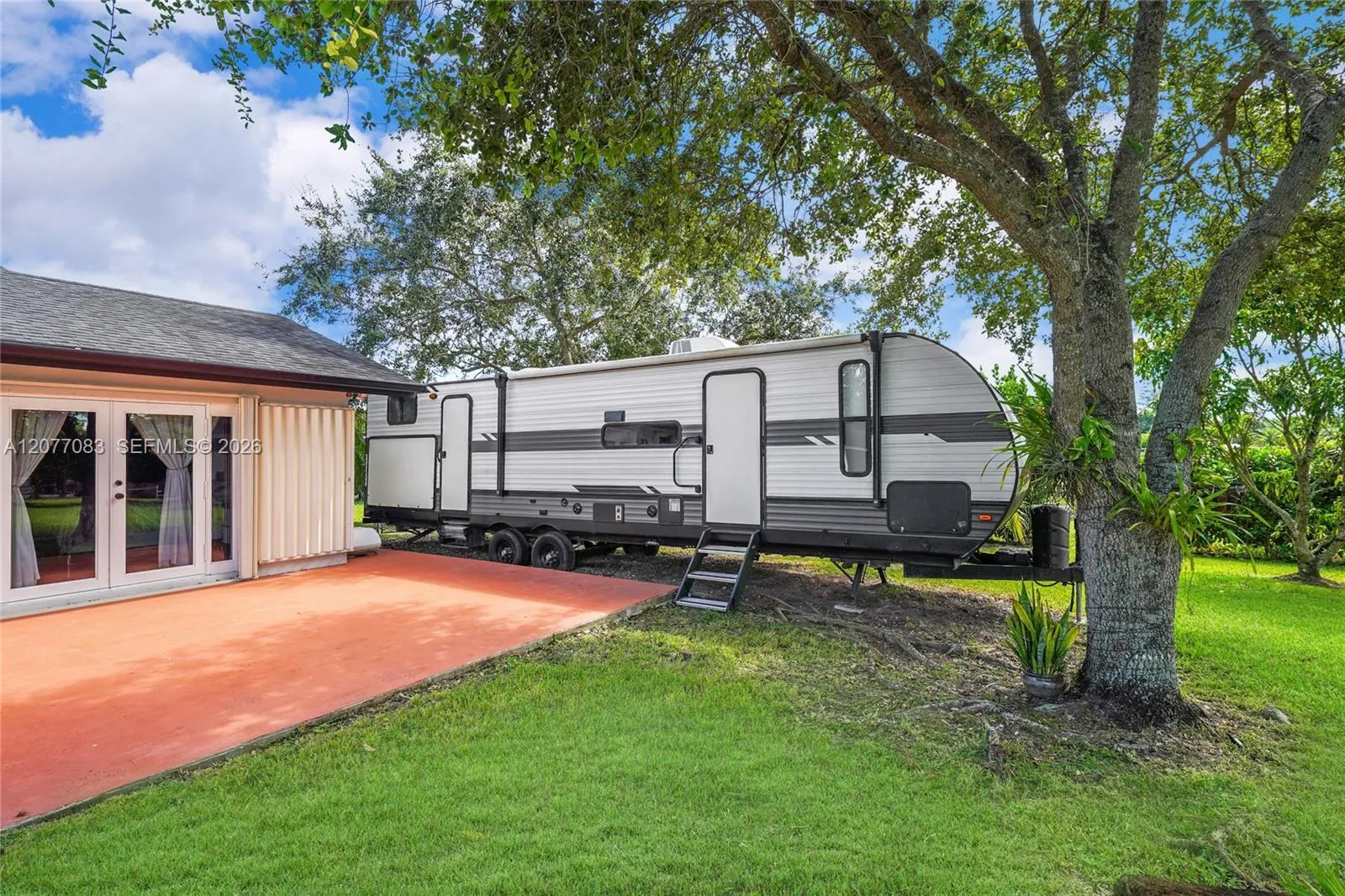 Property photo 31