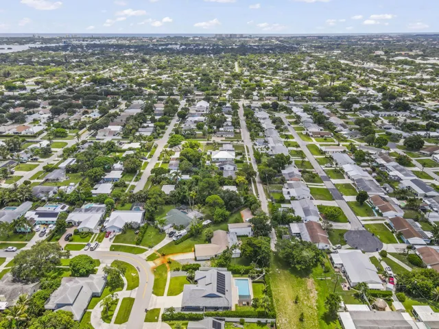 1102 Kriss Ln Jupiter, FL20