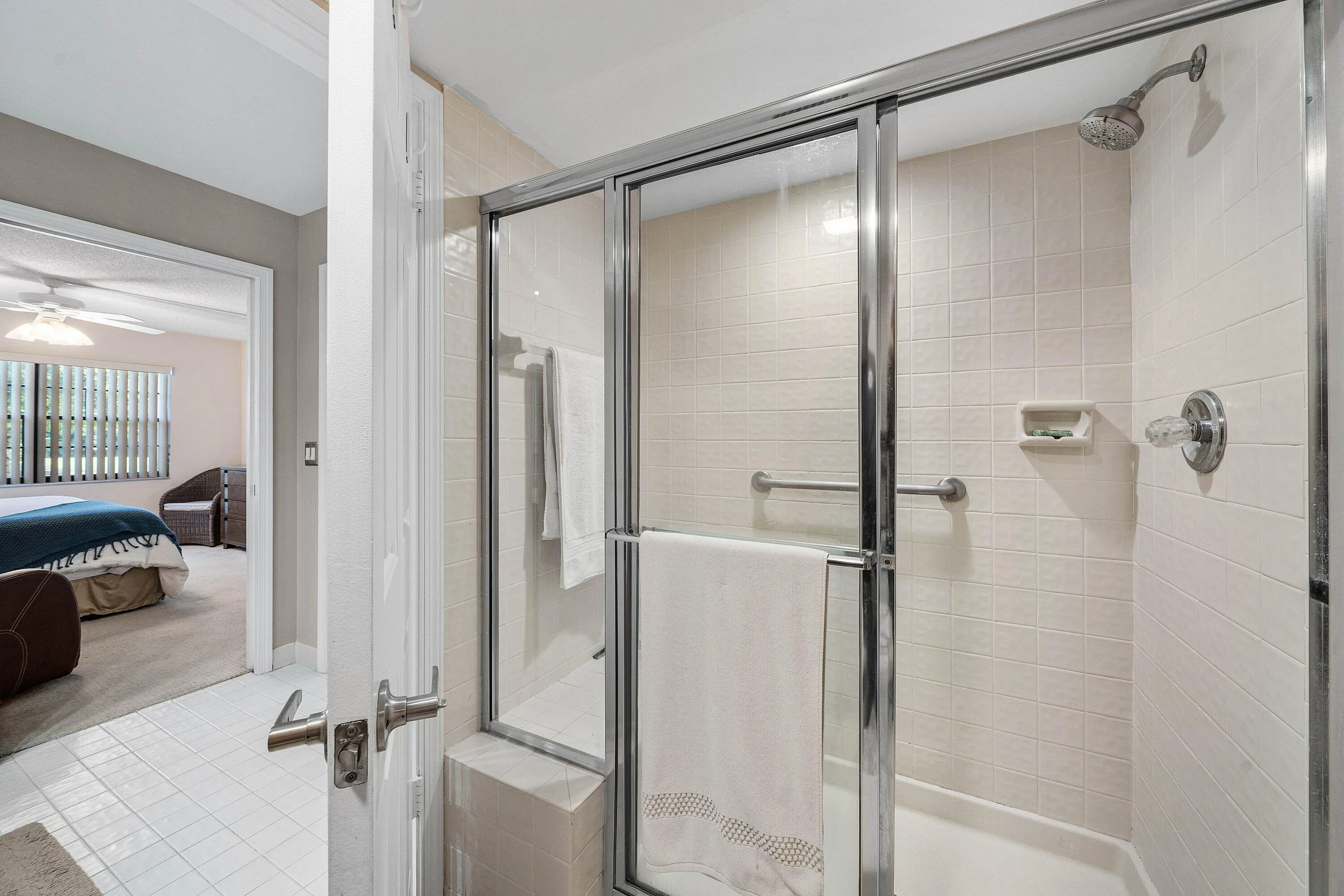 025-11223AspenGlenDrive-BoyntonBeach-FL-