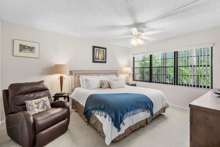 019-11223AspenGlenDrive-BoyntonBeach-FL-