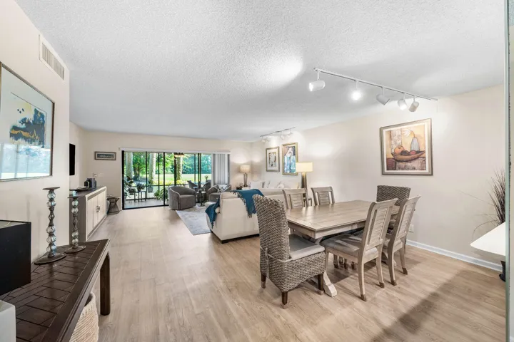 010-11223AspenGlenDrive-BoyntonBeach-FL-