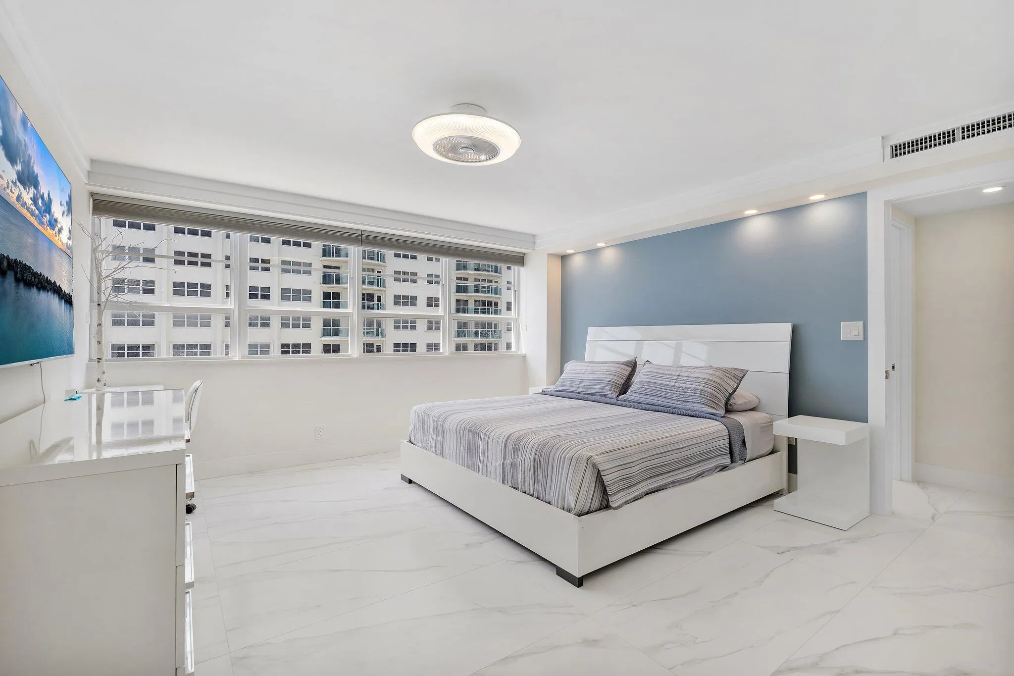 3430 Galt Ocean Dr apt 808_044