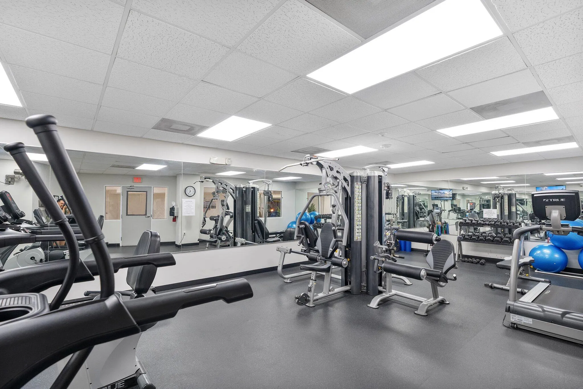 3430 Galt Ocean Dr apt 808_053