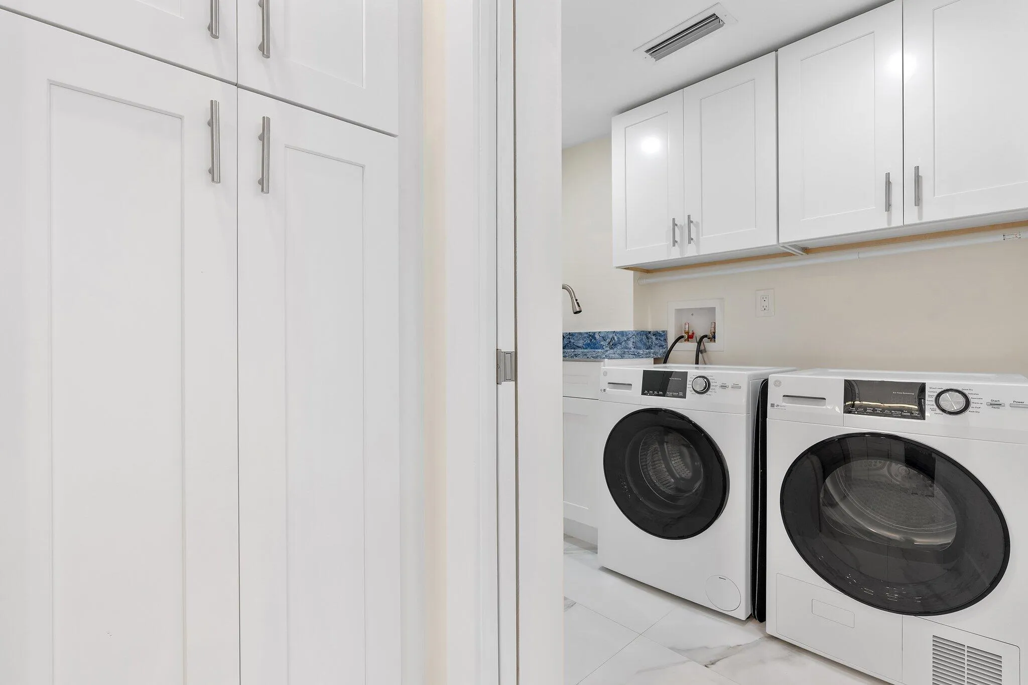 3430 Galt Ocean Dr apt 808_022