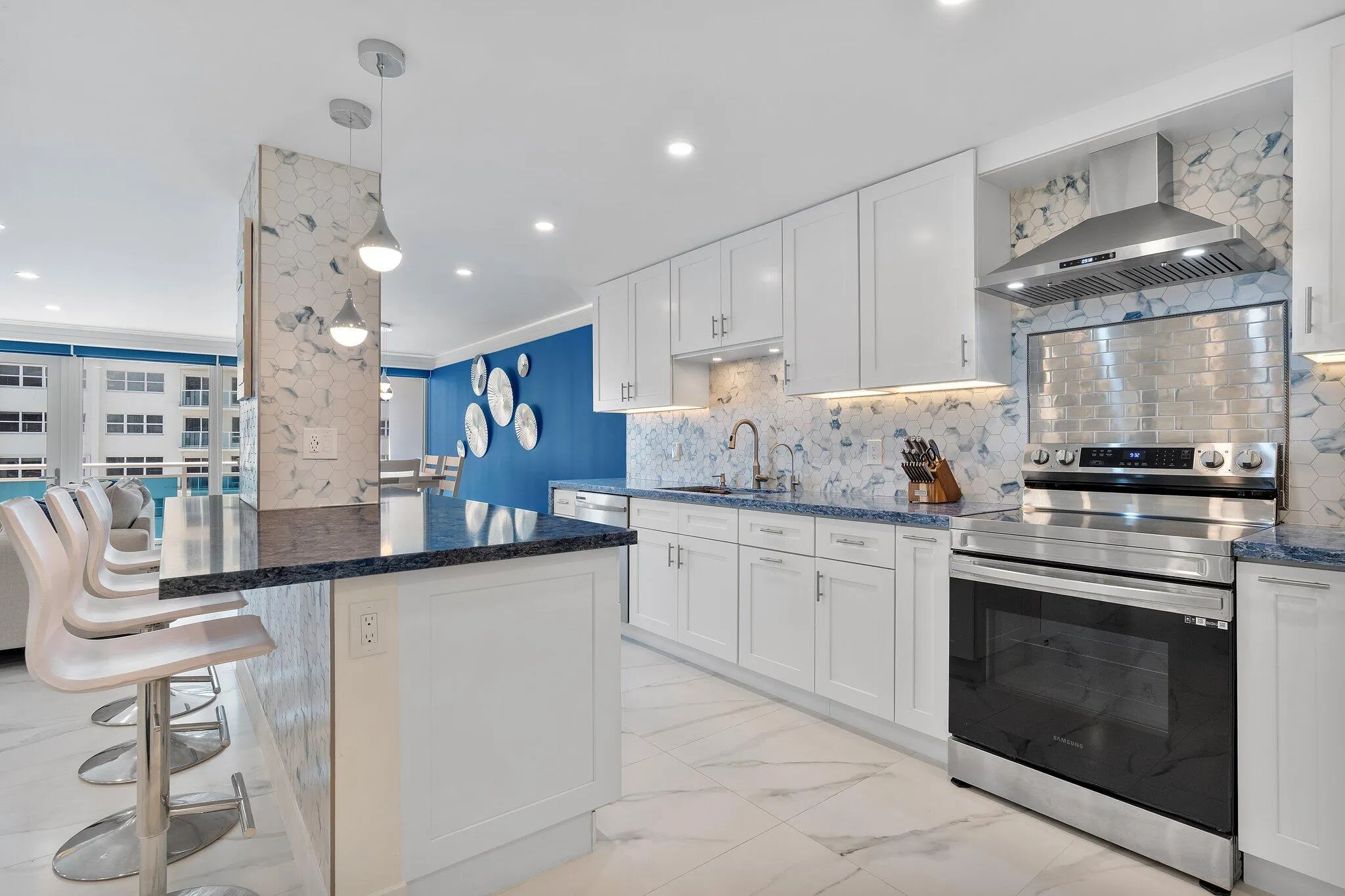 3430 Galt Ocean Dr apt 808_005