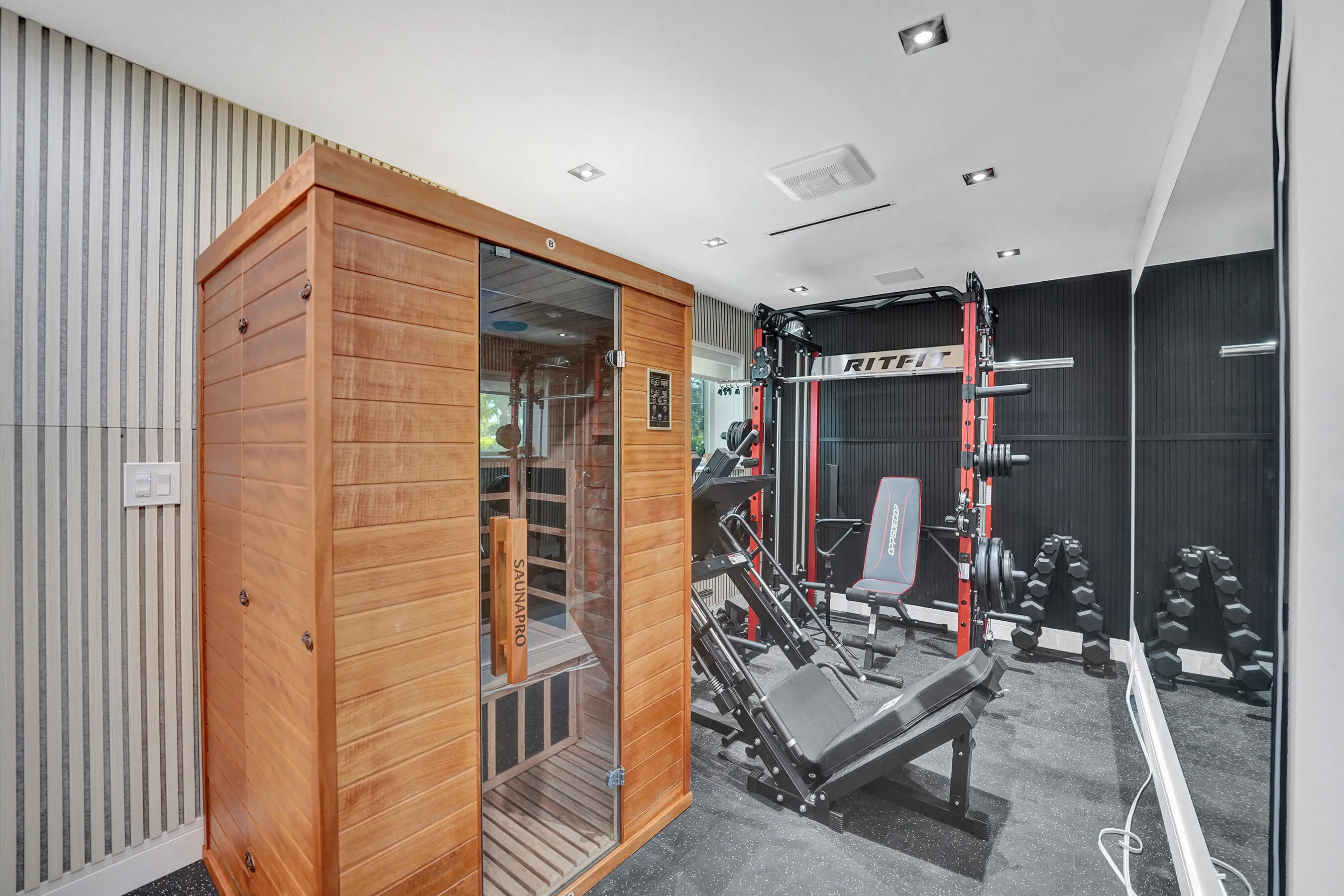 Gym/Sauna