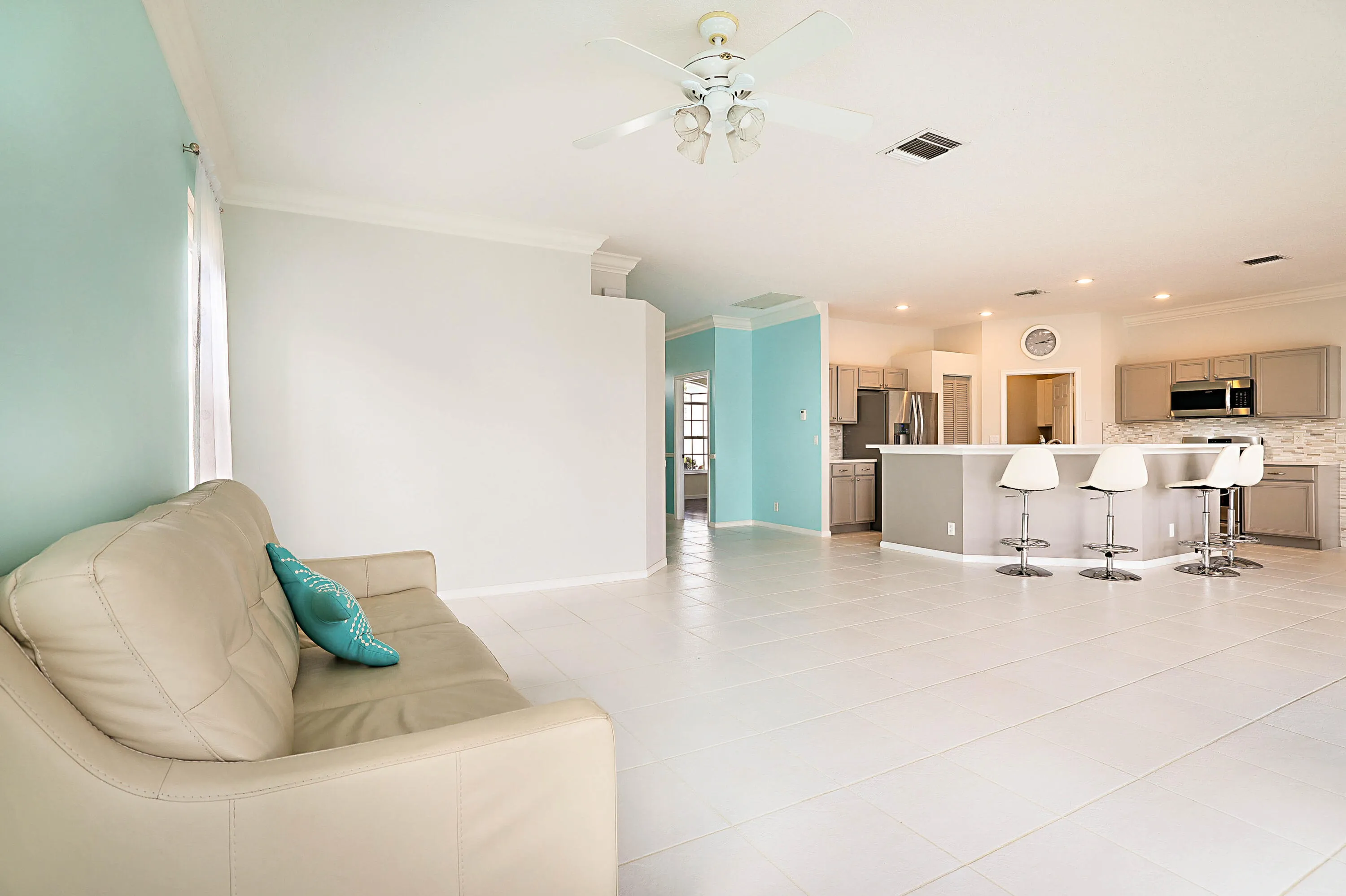 1422 Fairway Circle-10