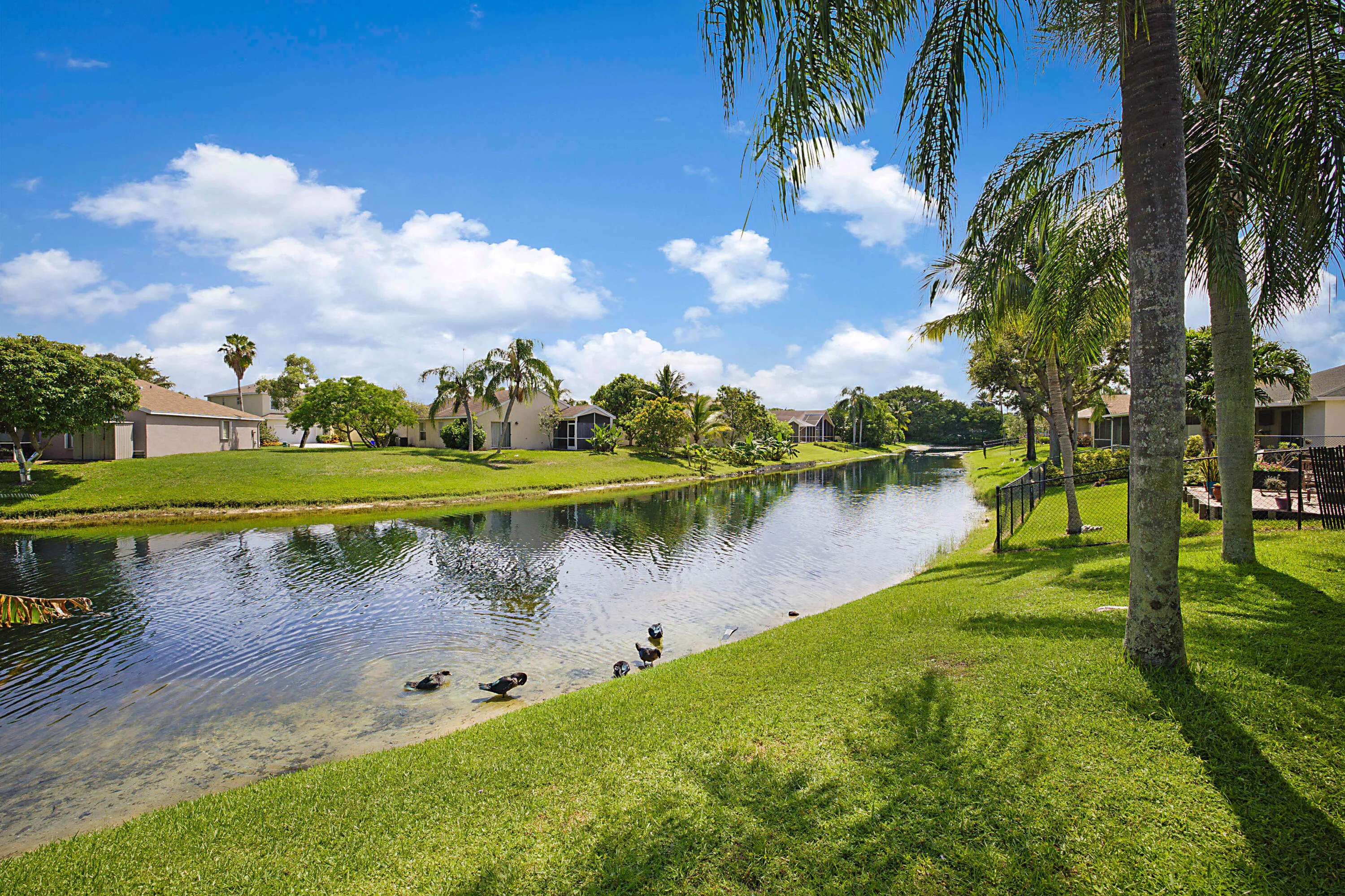 1422 Fairway Circle-43