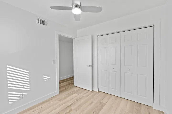 16-web-or-mls-A7405496