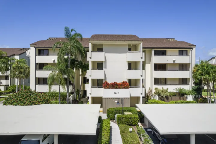 1117 Marine Way