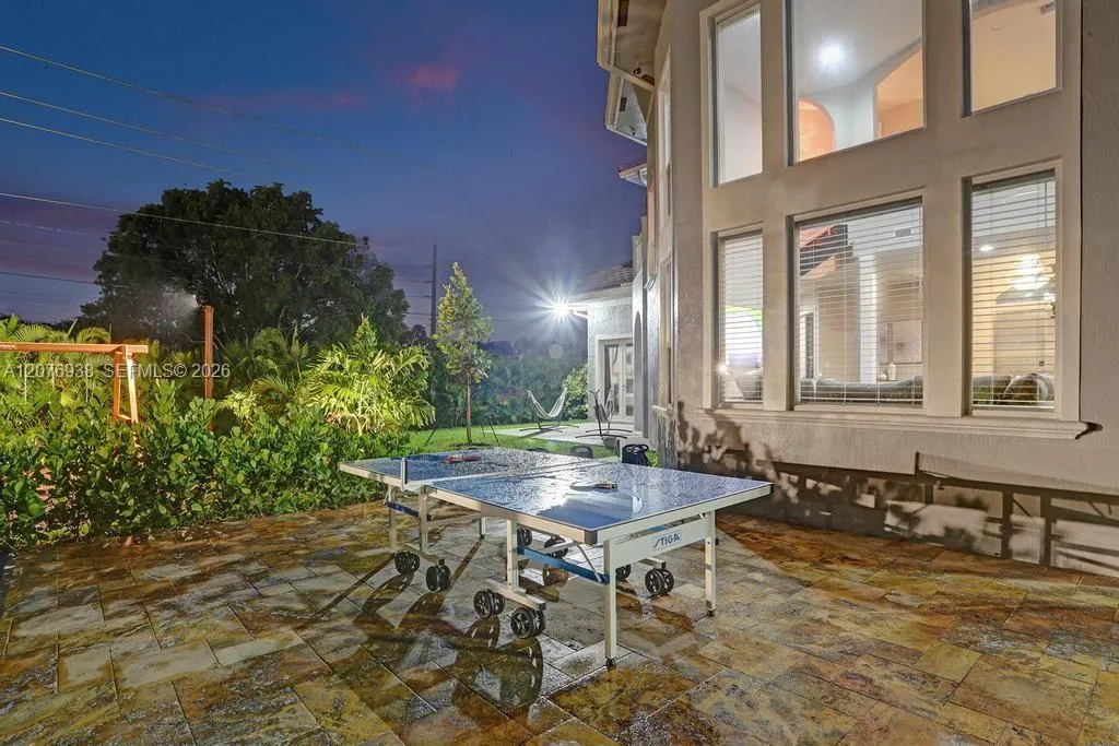 Property photo 34
