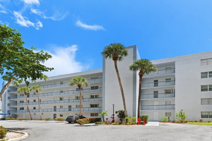 001-6400Northwest2ndAvenue-Unit321-BocaR