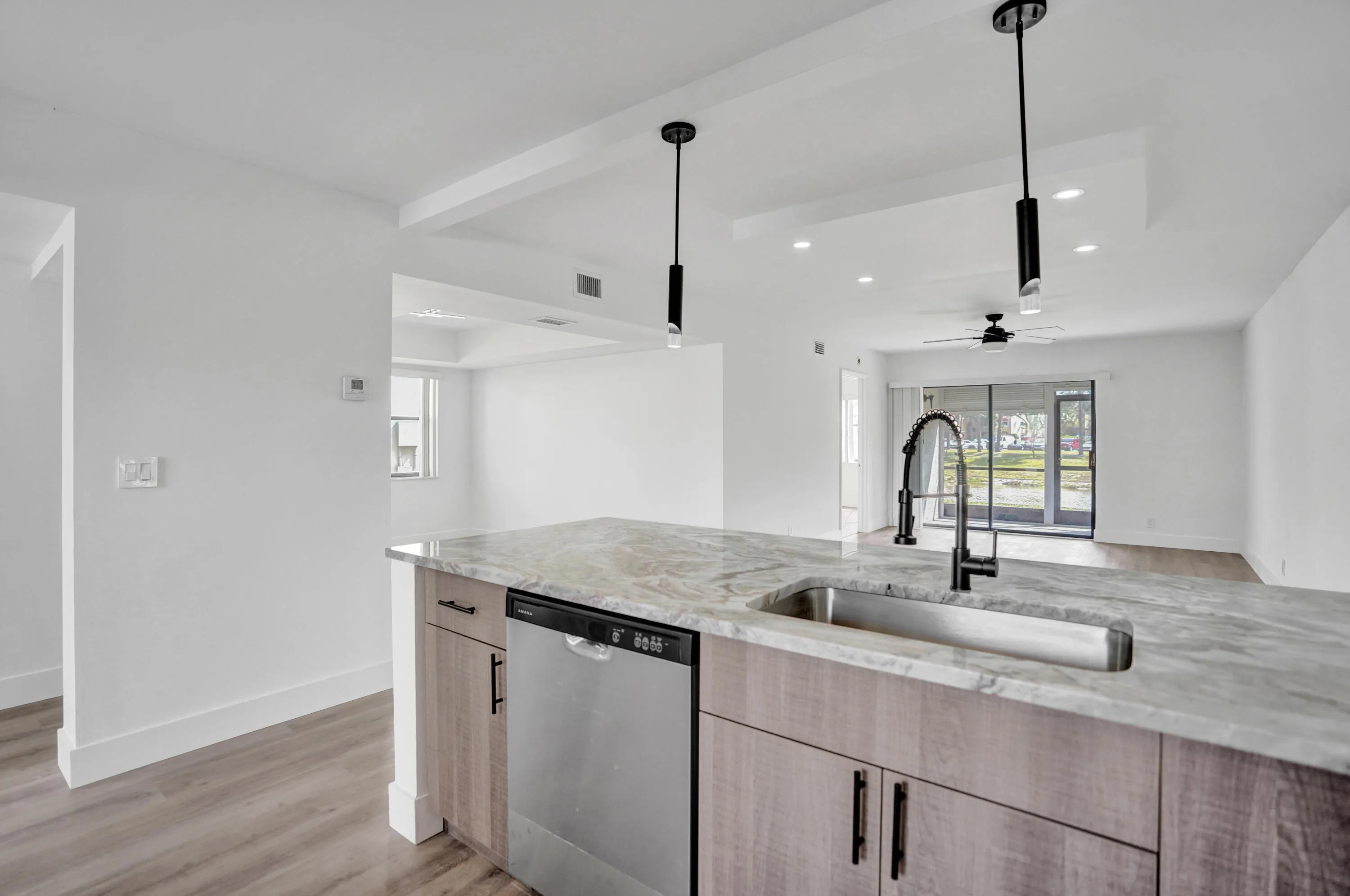 Condo For Sale in Lucerne pointe
