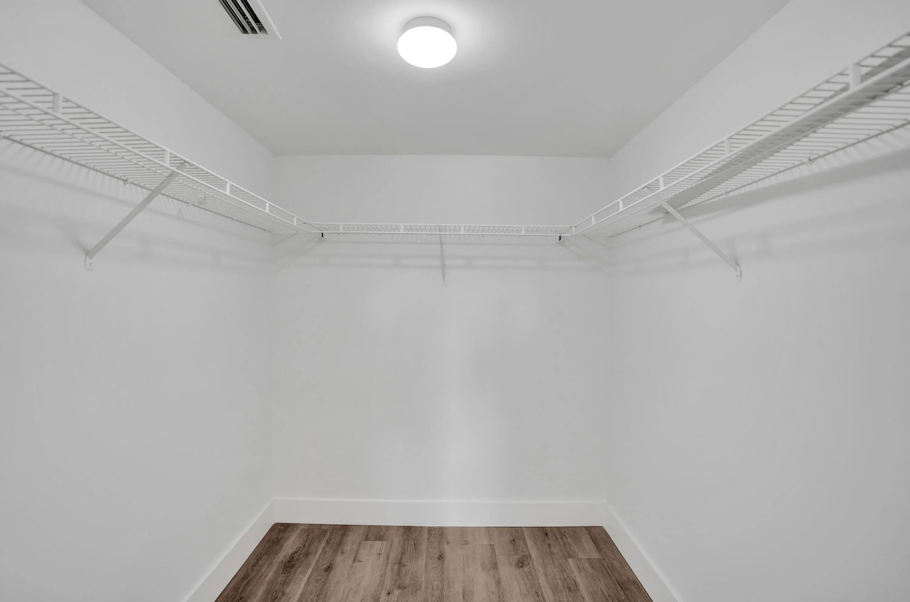 Condo For Sale in Lucerne Pointe