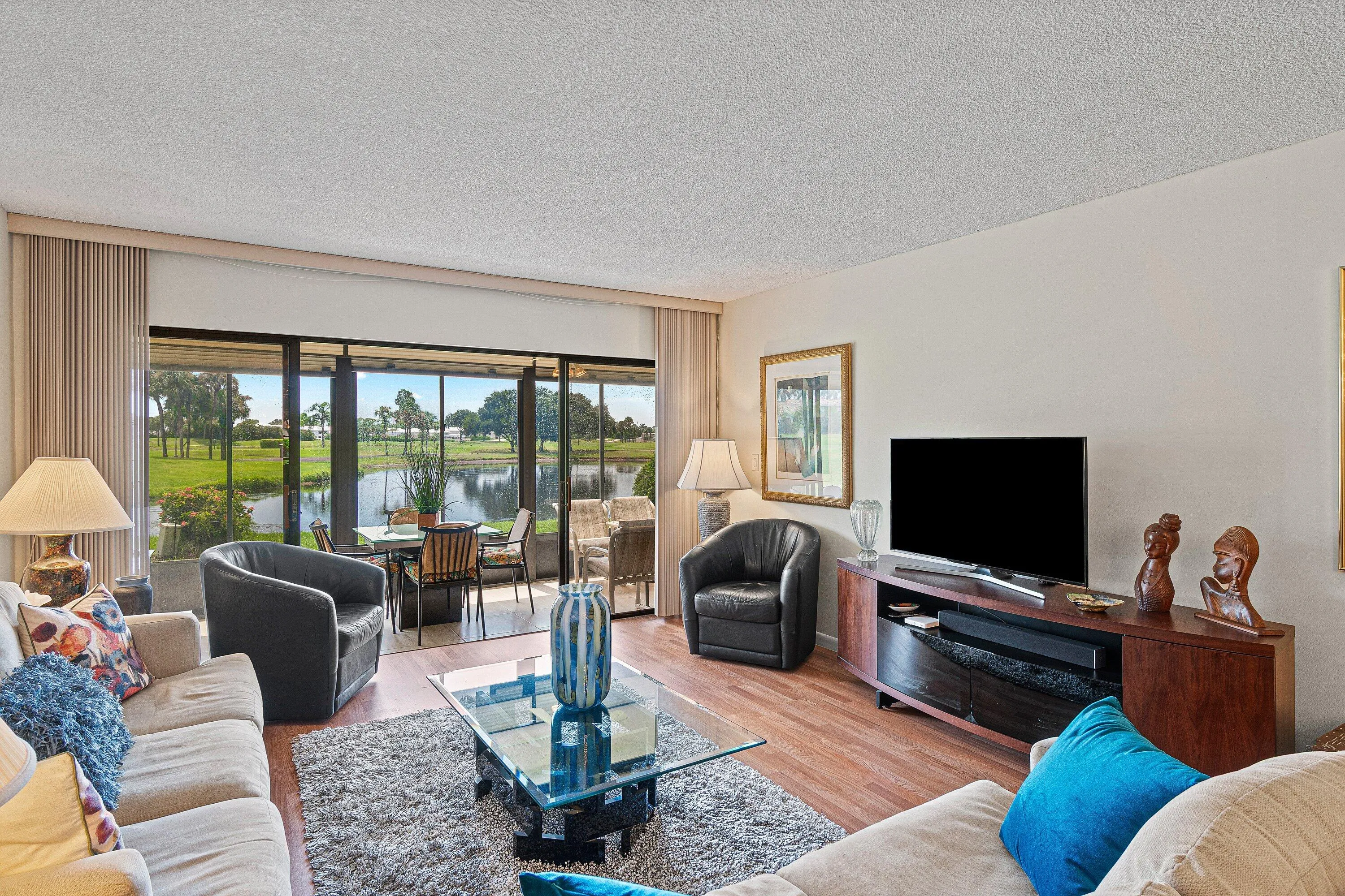 Large Living Room