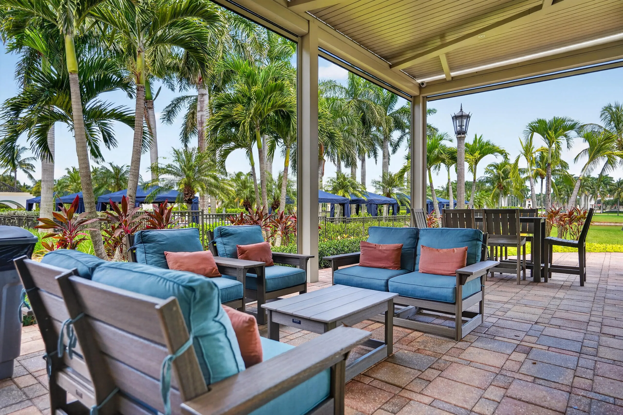 Covered patio for gatherins or entertaining