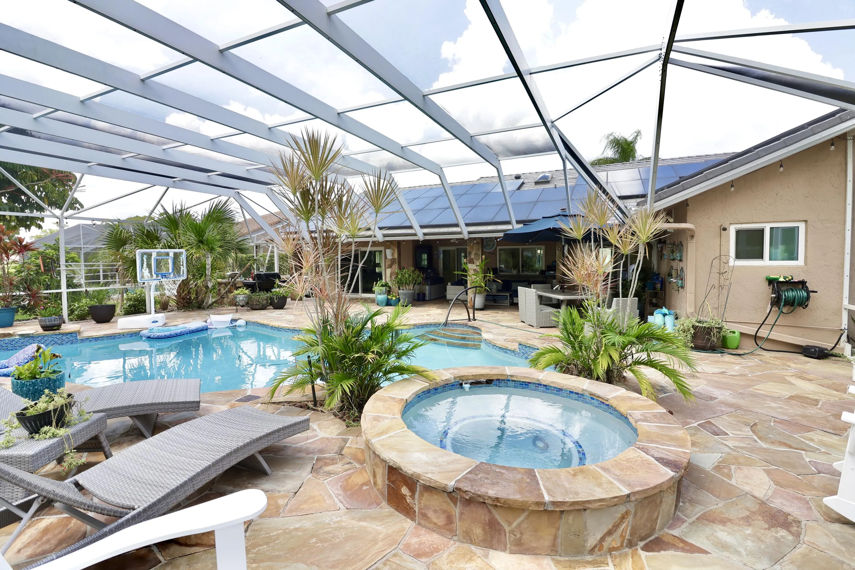 Property photo 32