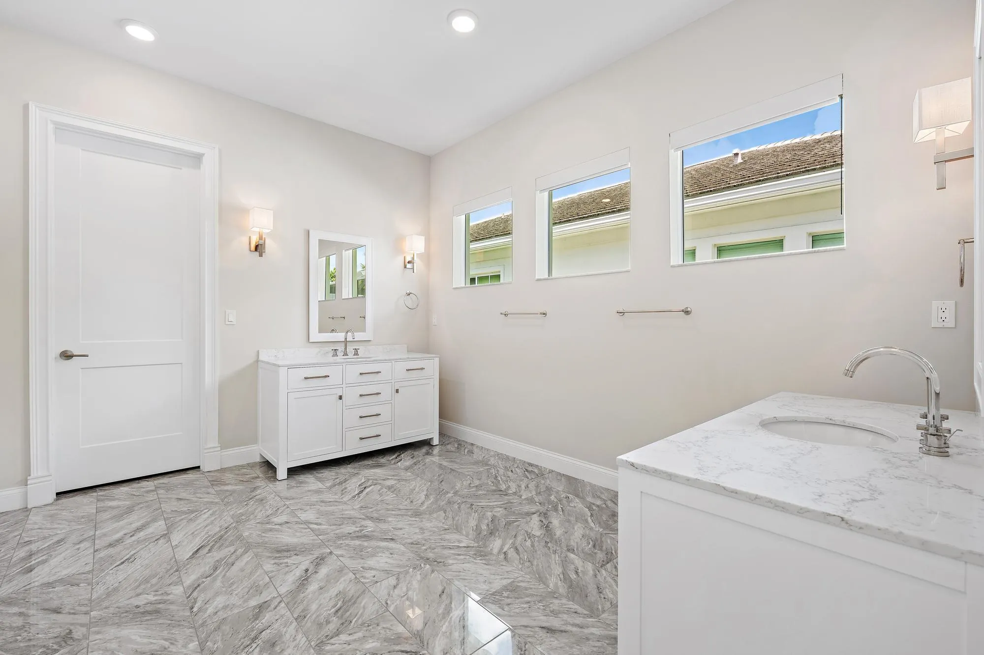12144 Waterstone Cir-18