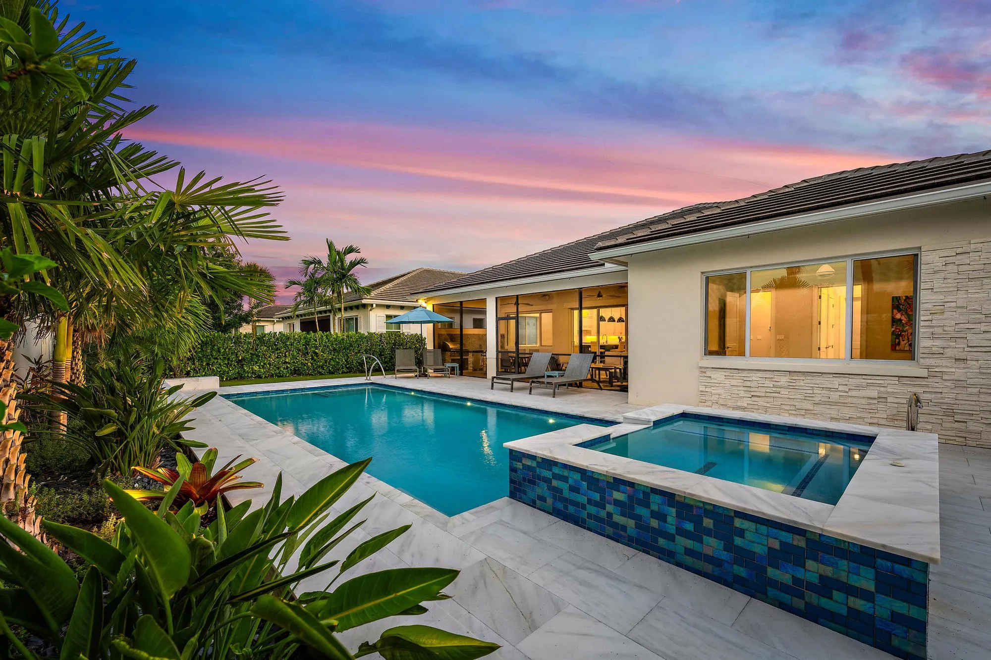 12144 Waterstone Cir Twilights-2