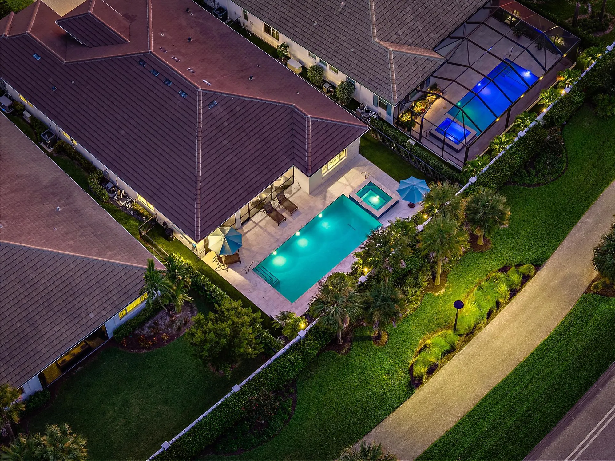 12144 Waterstone Cir Twilights-18