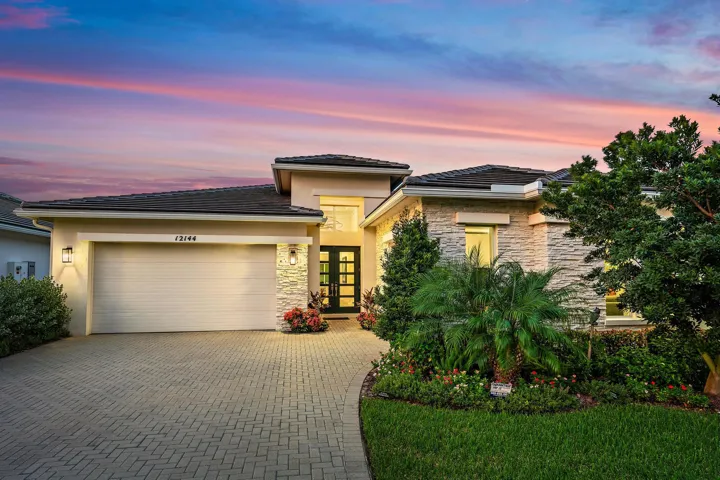 12144 Waterstone Cir Twilights-7