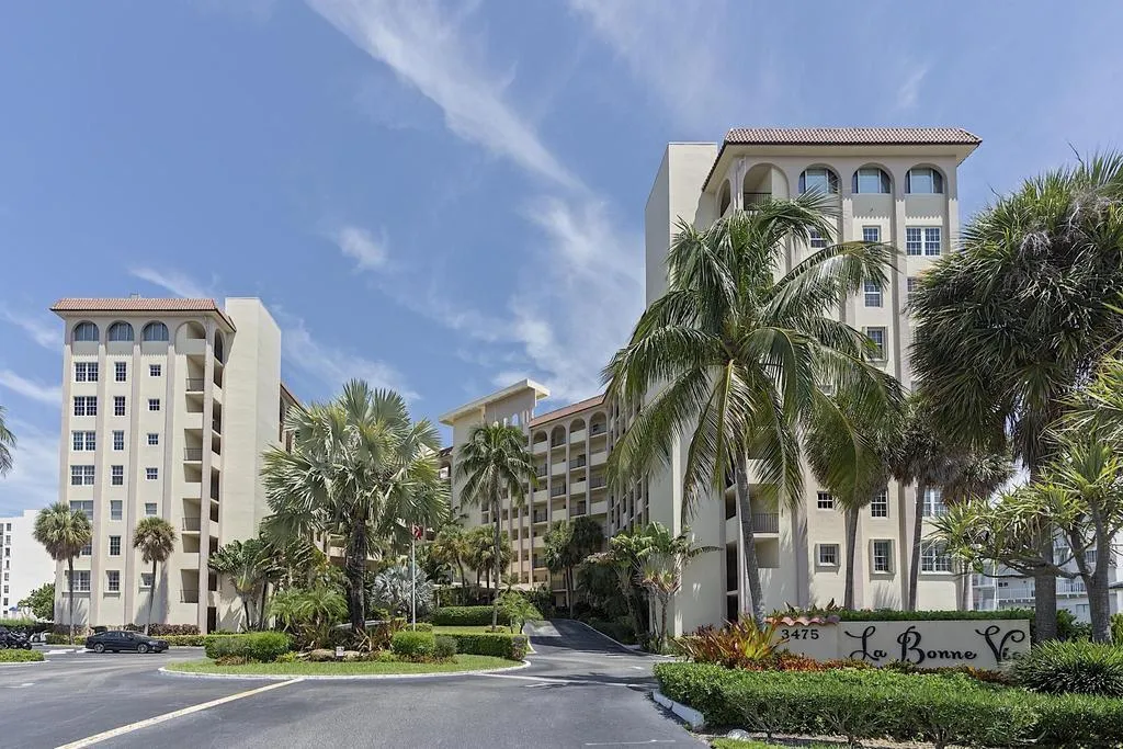 3745 S. Ocean Boulevard, Palm Beach - ae