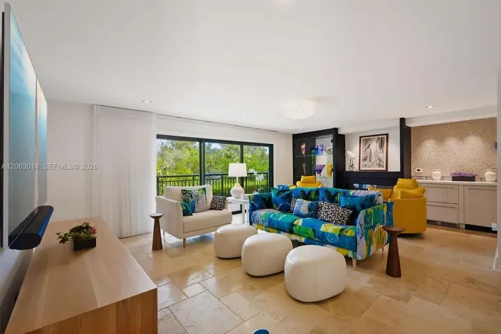 Living Room 2 w/ Wet Bar