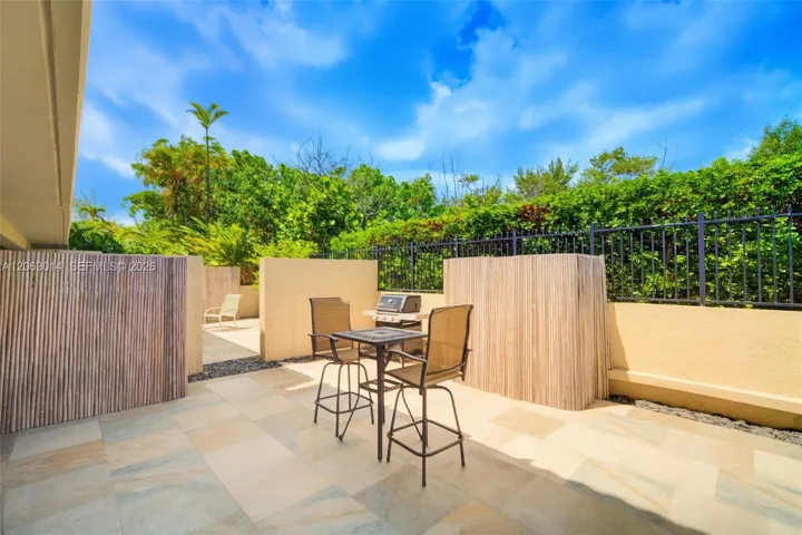 Private Courtyard