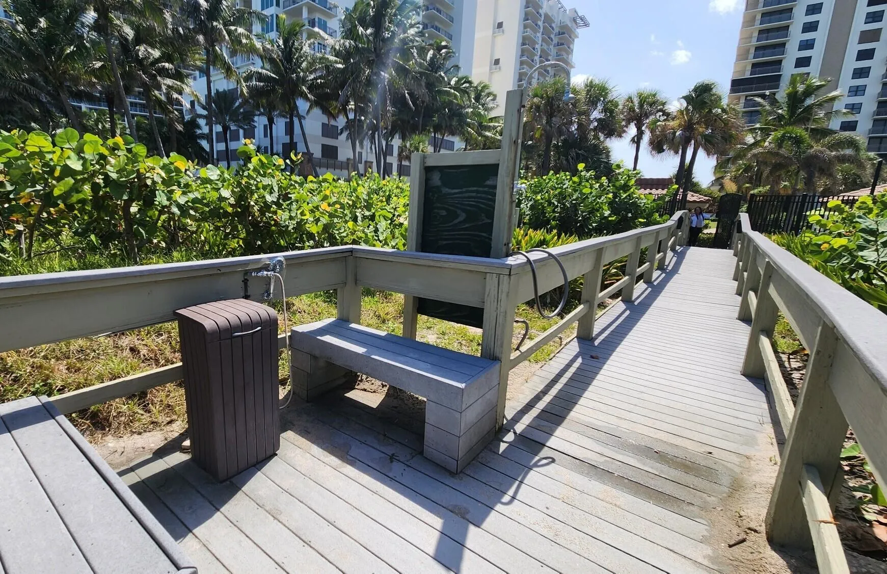 Showerson Beach Path