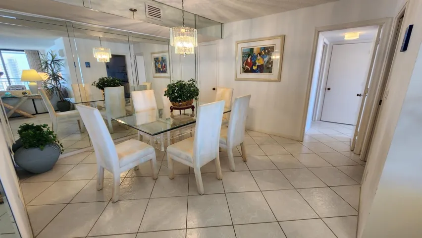 Formal Dining