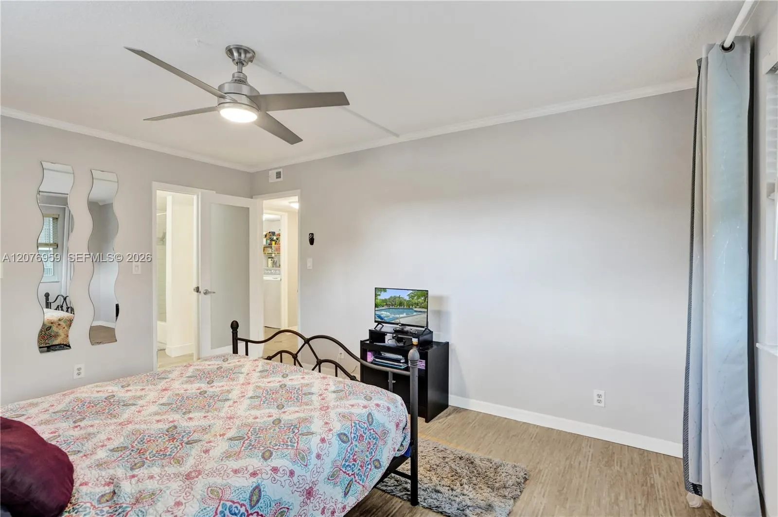Large space in Master BR