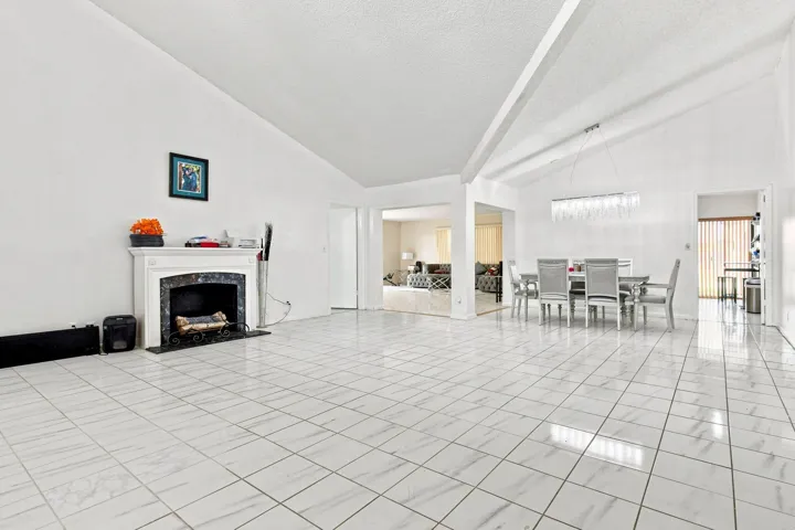 7918 HIBISCUS CIR 17