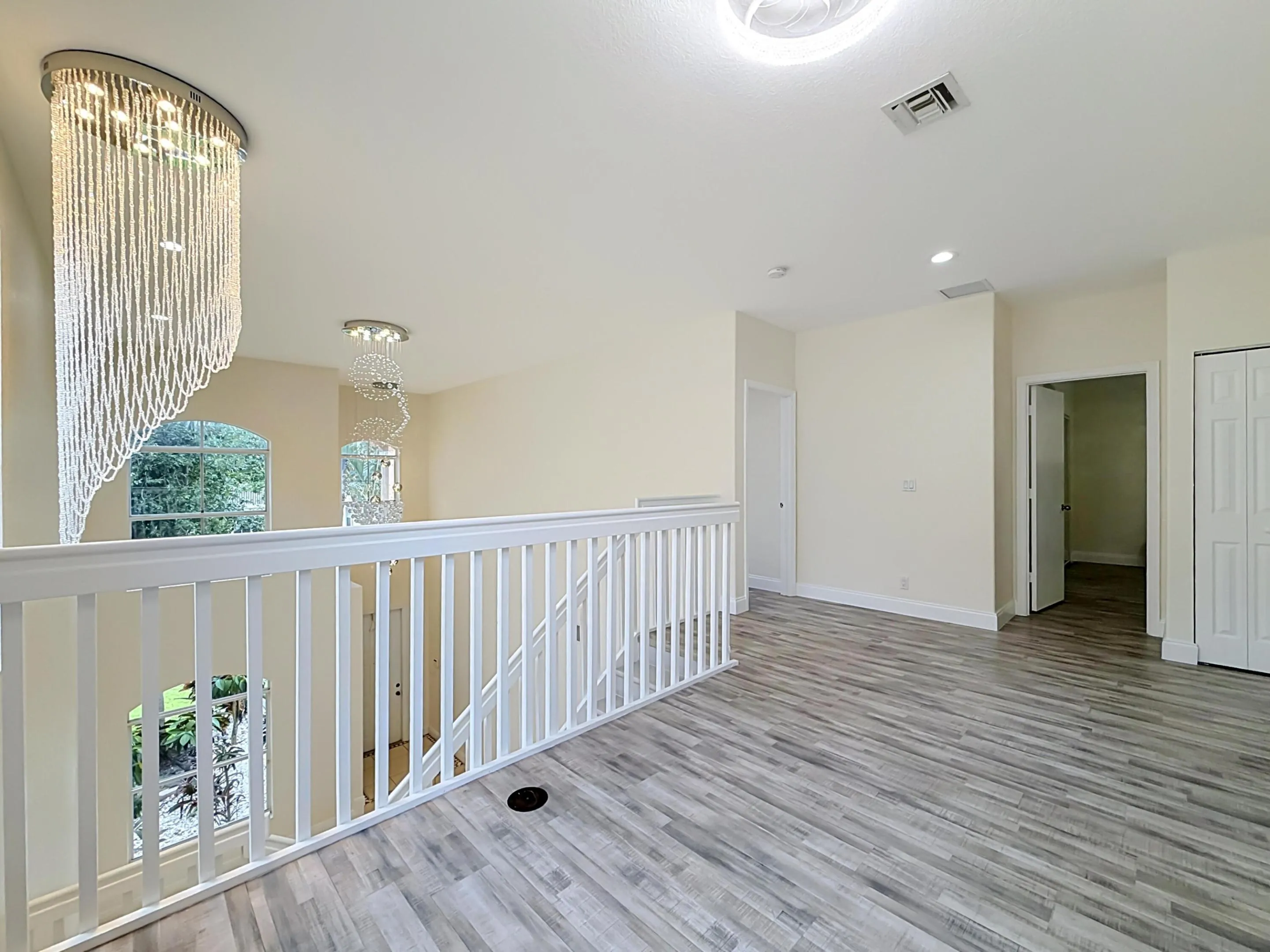 6657 Lurais Drive-61